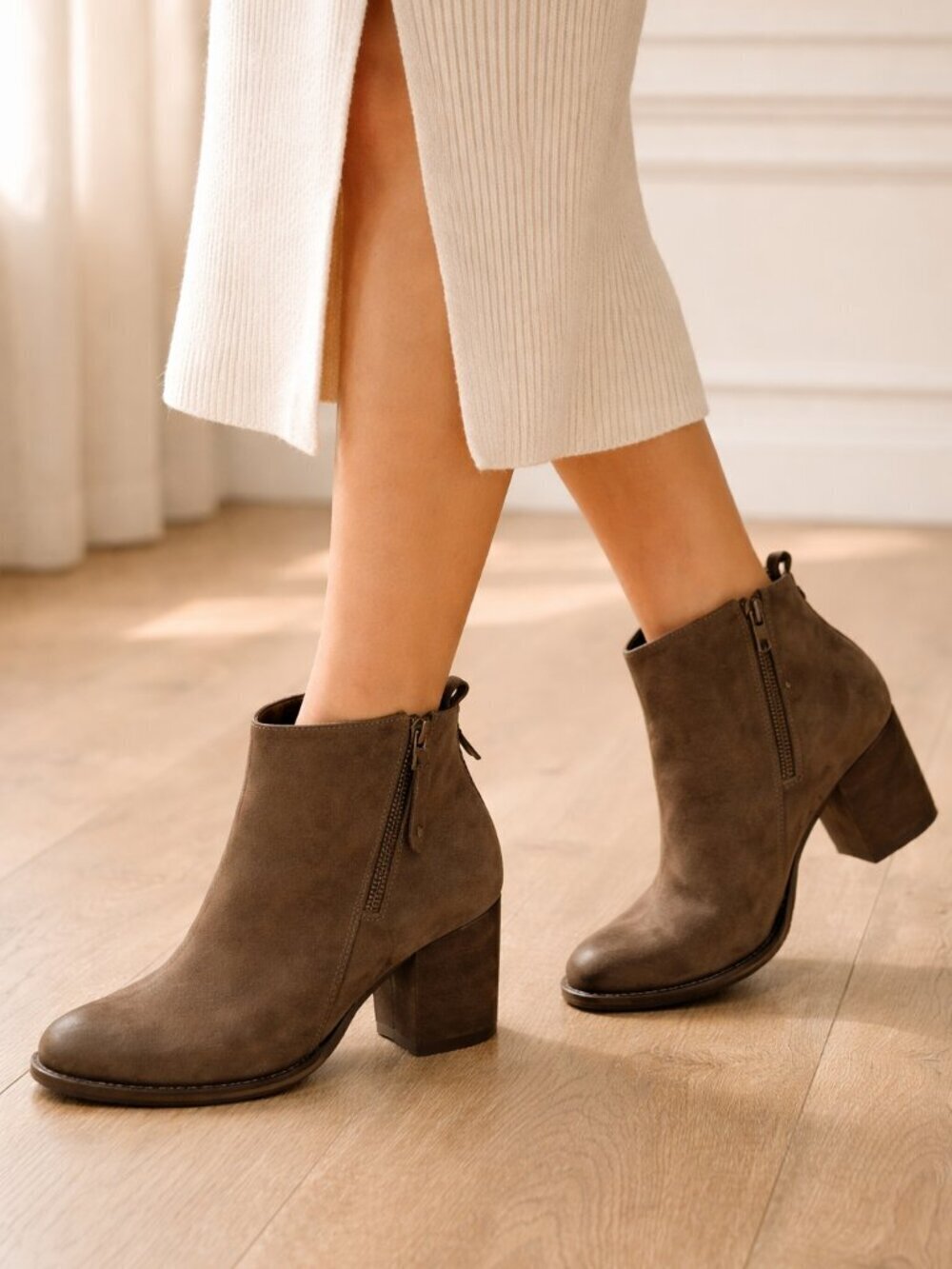 Blondo Nivada Leather Waterproof Ankle Bootie Women's 9.5 Taupe Olive
